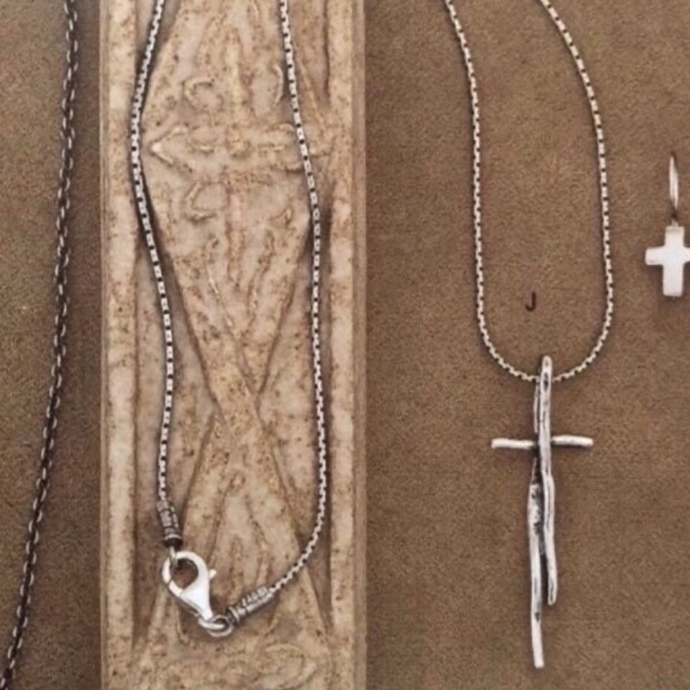 Silpada Vintage RARE Sterling Silver Twisted Cross Necklace - Picture 5 of 10
